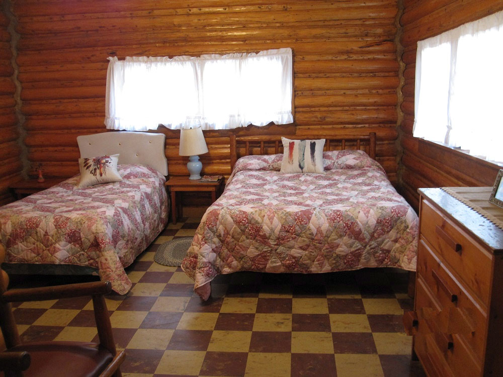 wyoming cabin rental wildcatter cabin picture